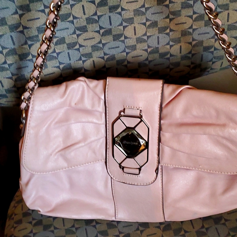 Women's pink handbag